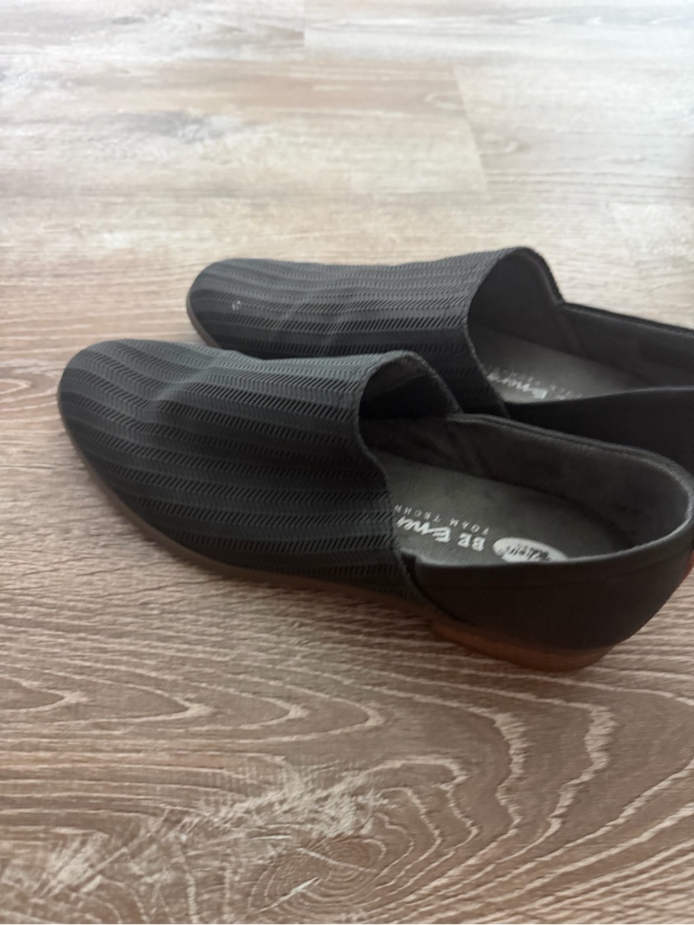 Dr. Scholl's Women's Slip-On Flats in Charcoal Black